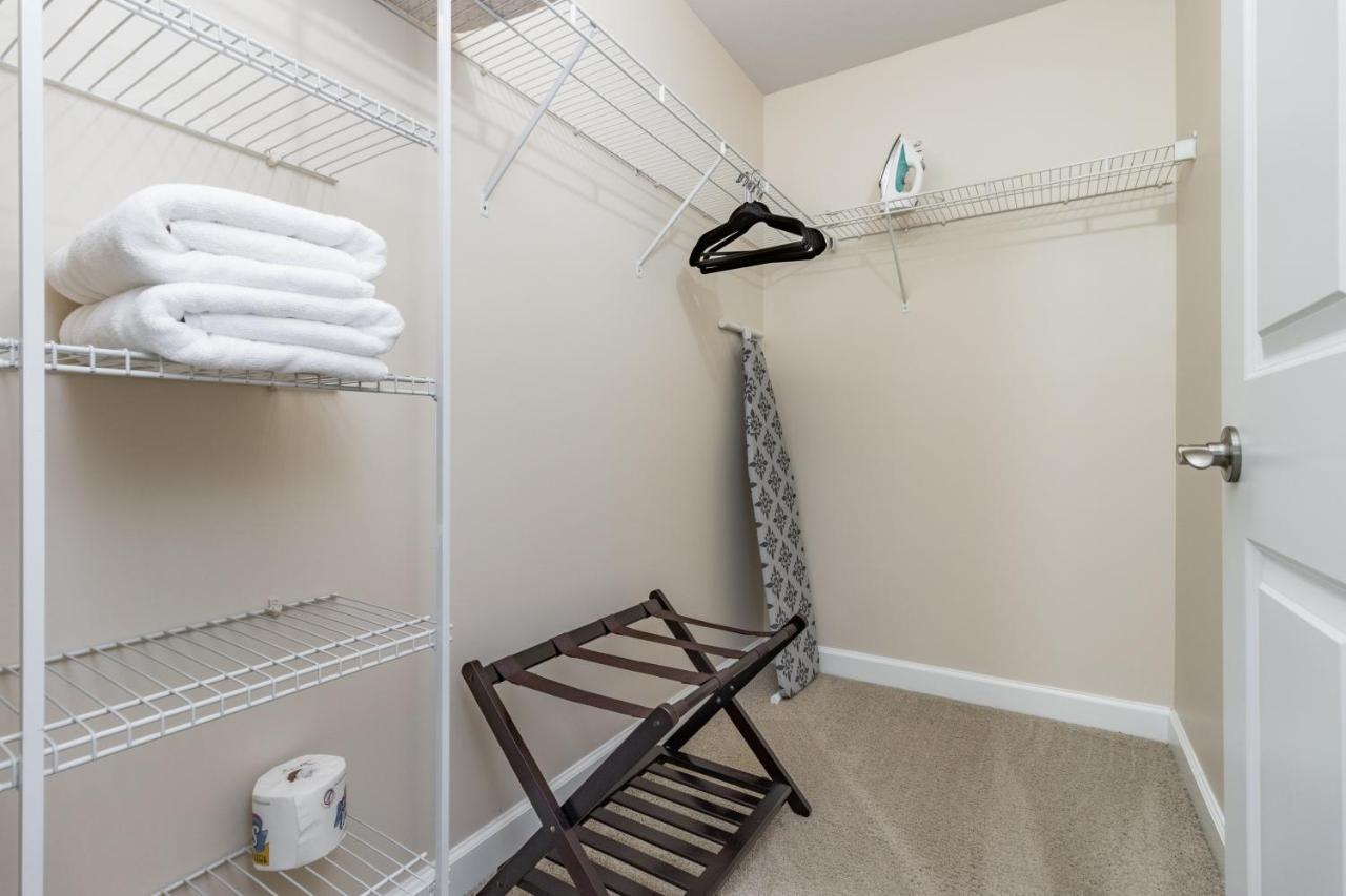Contemporary Stay In Central Peoria Eksteriør billede